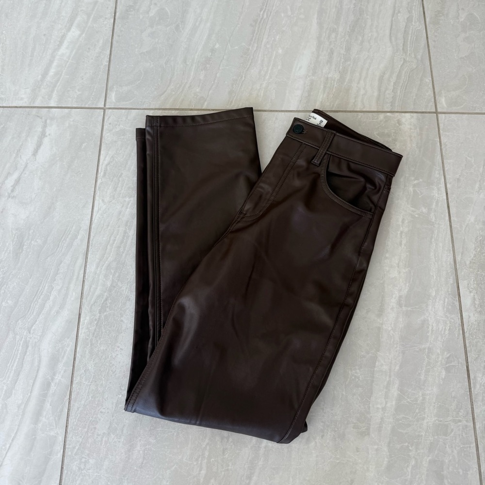 Abercrombie & Fitch Men's Dark Brown Jeans
